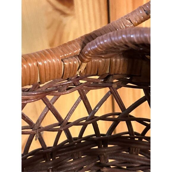 Hand Woven Rooster Basket Vintage Farmhouse Style, Perfect Rustic Home Decor(856 - Picture 9 of 11